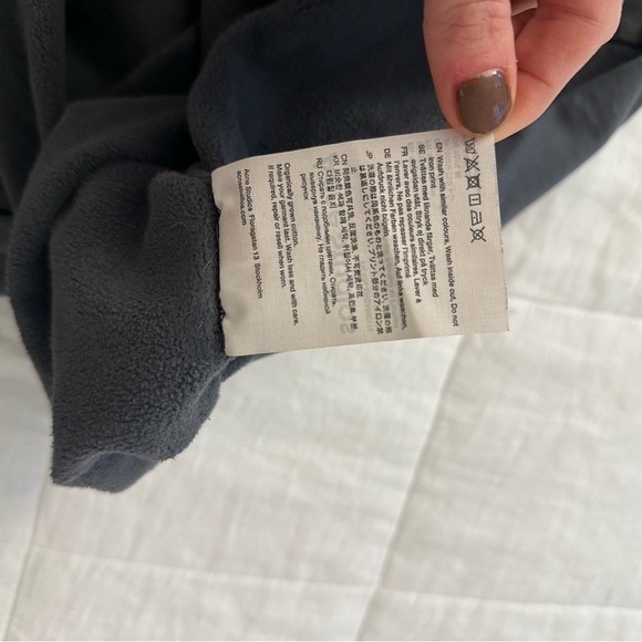 Acne Studios Logo Sweatshirt - Picture 7 of 8